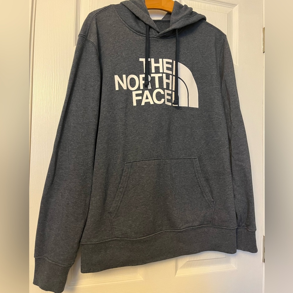 The North Face men’s hoodie